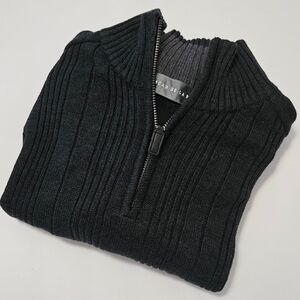 Men's Oscar De La Renta 1/4 Zip Mock Neck Sweater - Black - Large -Gently Used